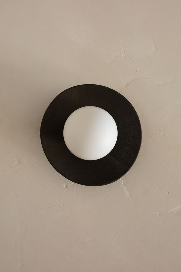 NEW | LUME WALL LIGHT IN CHARCOAL